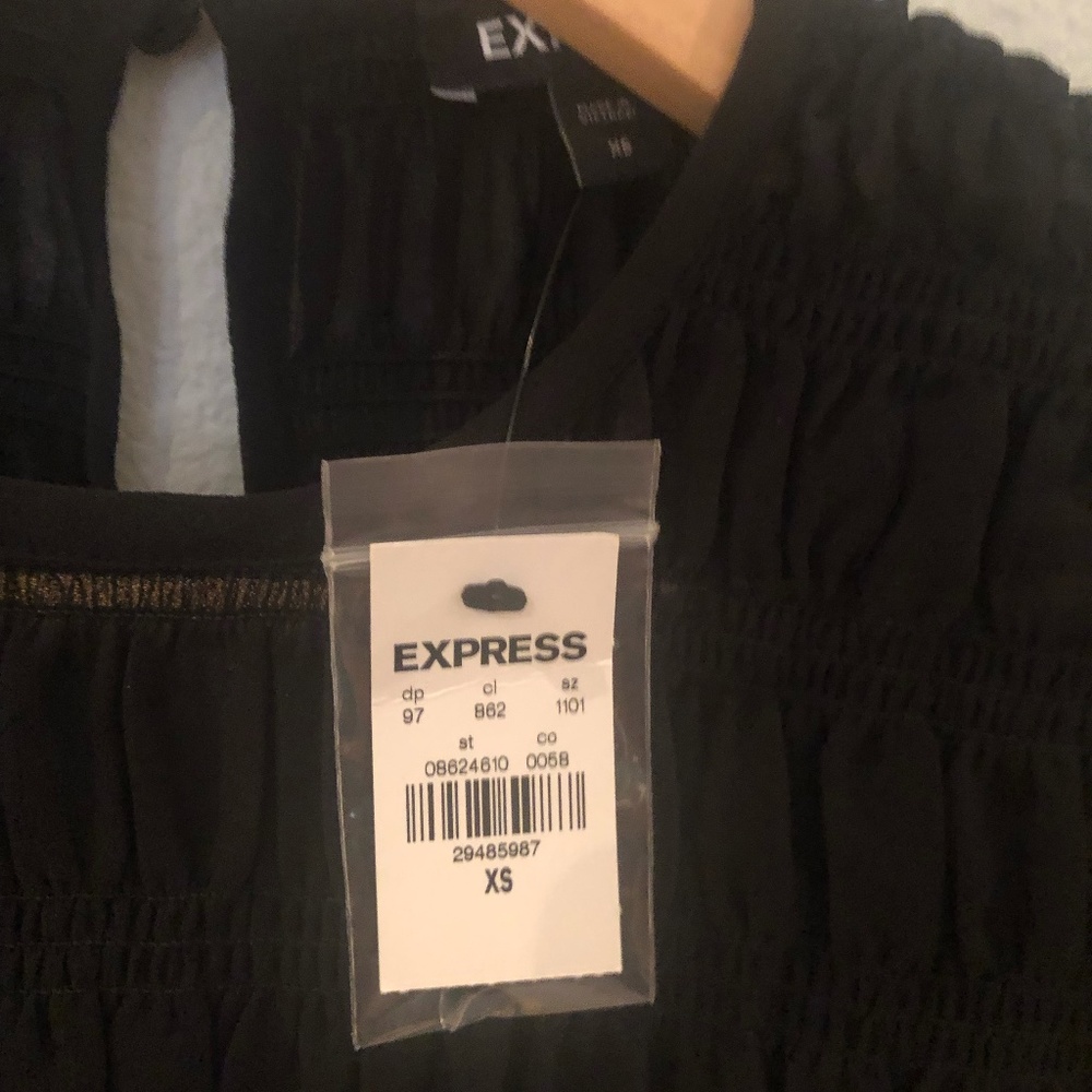 Express Black Ruffle Blouse - XS - Picture 2 of 10